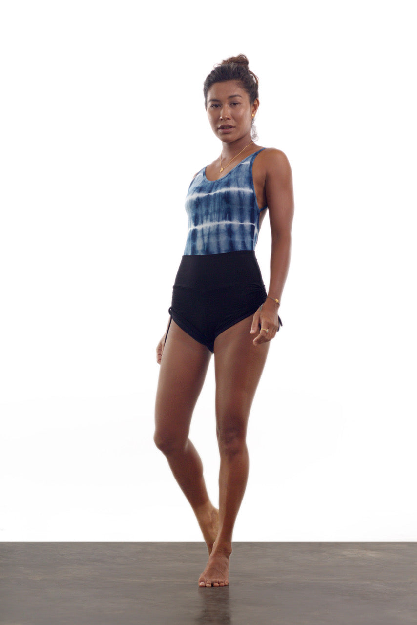 Moonlit Shorts / Raven Sky