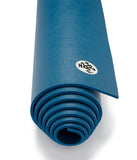 Manduka Prolite® Yoga Mat 4.7mm / Passion Berry