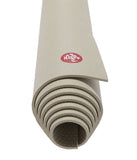 Manduka Prolite® Yoga Mat 4.7mm / Passion Berry