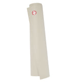 Manduka Prolite® Yoga Mat 4.7mm / Passion Berry