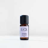 Luck Uçucu Yağ Karışımı şişesi; %100 saf Karanfil, Tarçın ve Portakal uçucu yağları içerir