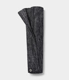 Manduka Shala Yoga Rug / Black Heather, sürdürülebilir el yapımı yoga halısı. Geleneksel dokuma ile tasarlandı.