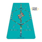 Turuncu, pembe ve yeşil tonlarında tropikal bitkiler ile kuş desenli, teja yeşili arka plana sahip Liforme yoga matı.
