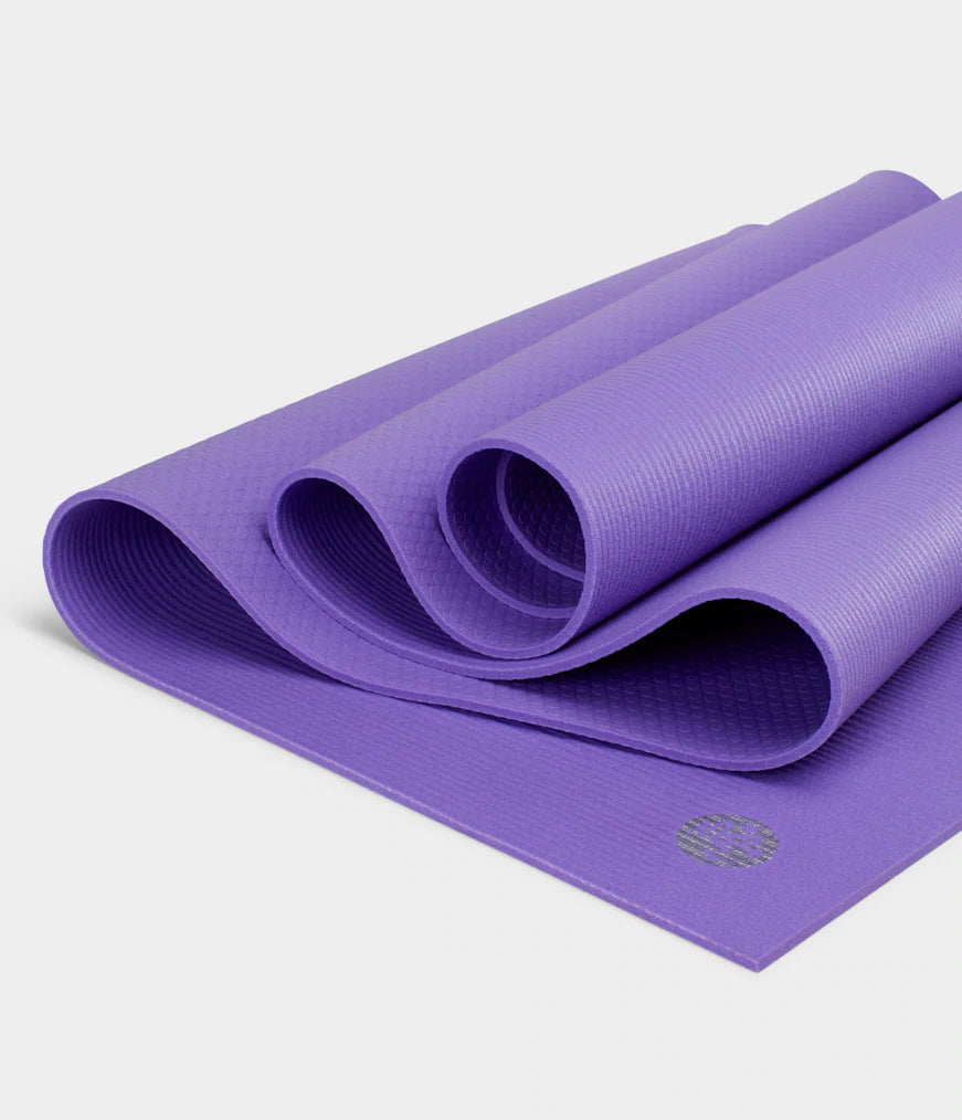 Manduka Prolite® Yoga Mat 4,7mm Paisley Purple
