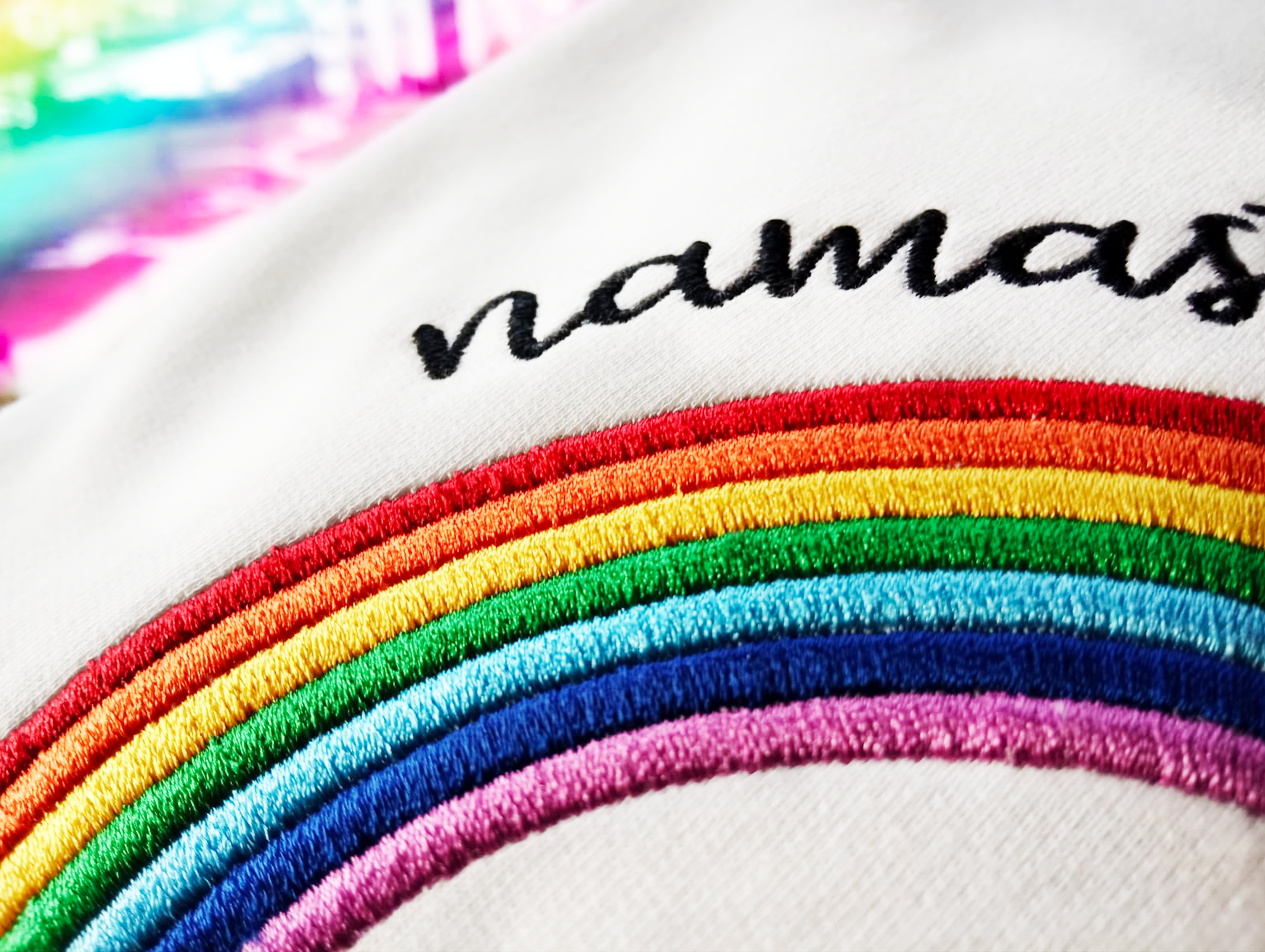 Namaste in Istanbul Rainbow - Unisex Kapşonlu Sweatshirt Hoodie Beyaz